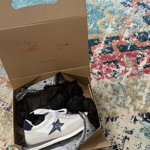 Vintage Havana Size 5.5 Sneakers! Never worn, only been tried on in store.